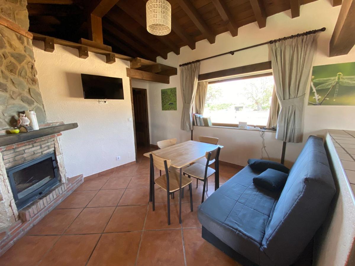 Eco-Lodge En La Reserva Privada Campanarios De Azaba - Proyecto De Conservacion Espeja Екстериор снимка