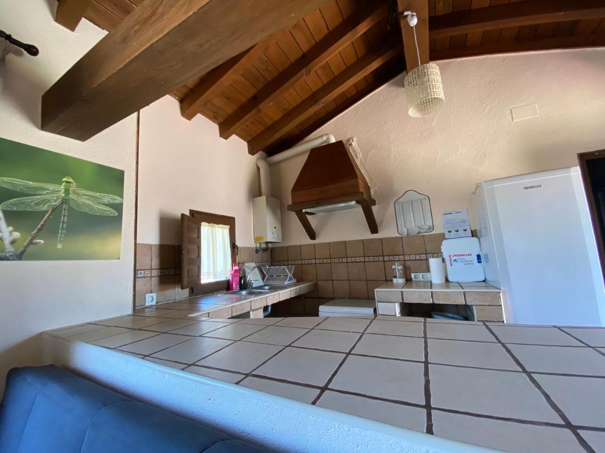 Eco-Lodge En La Reserva Privada Campanarios De Azaba - Proyecto De Conservacion Espeja Екстериор снимка