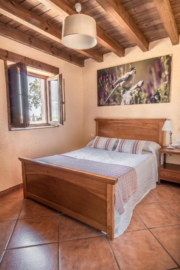 Eco-Lodge En La Reserva Privada Campanarios De Azaba - Proyecto De Conservacion Espeja Екстериор снимка