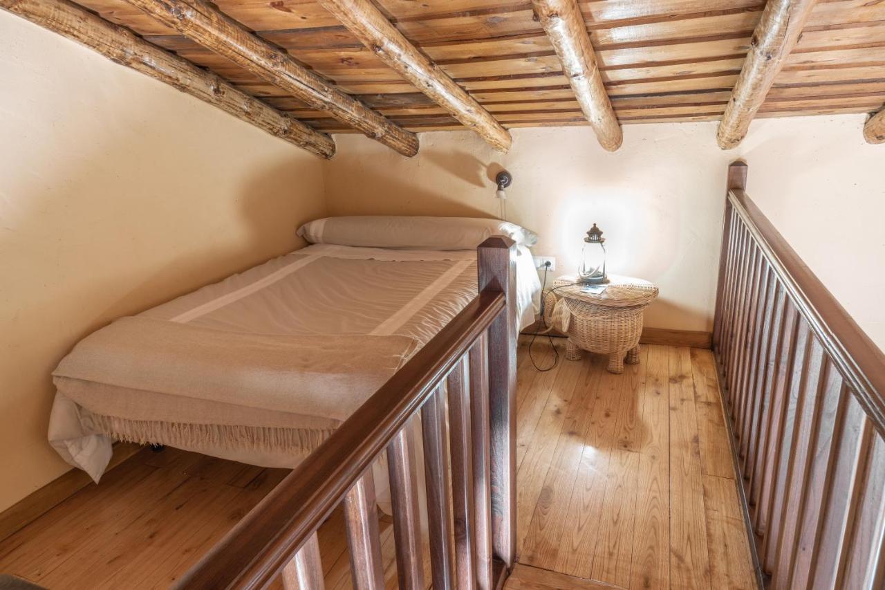 Eco-Lodge En La Reserva Privada Campanarios De Azaba - Proyecto De Conservacion Espeja Екстериор снимка